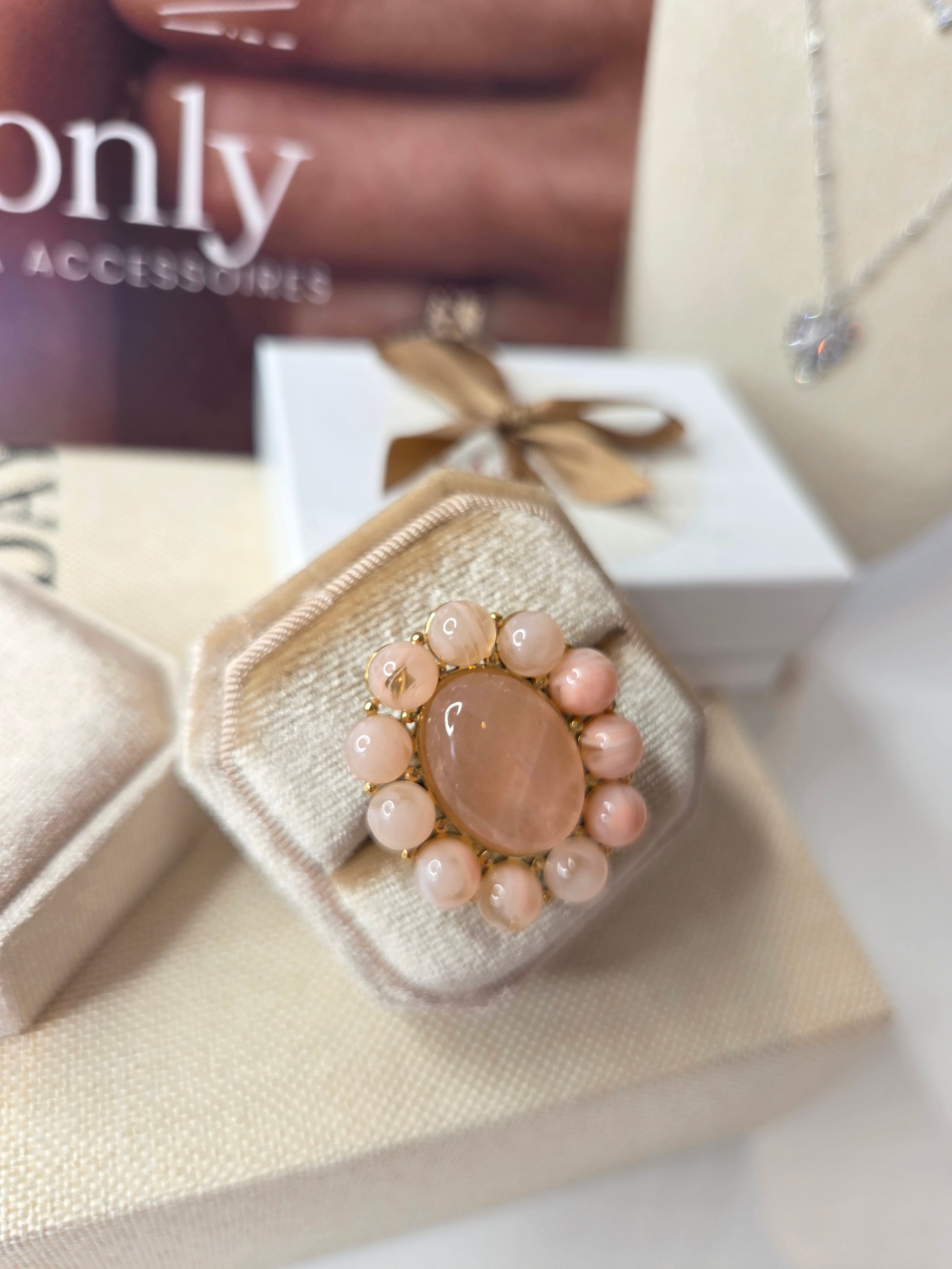 Monica ring soft pink