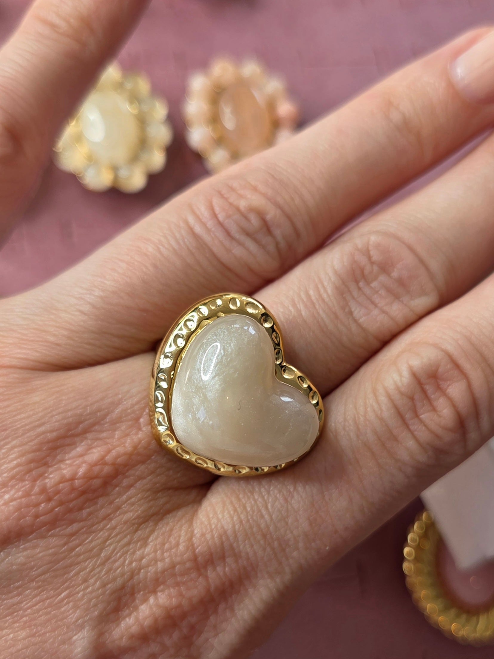 Pop of love ring