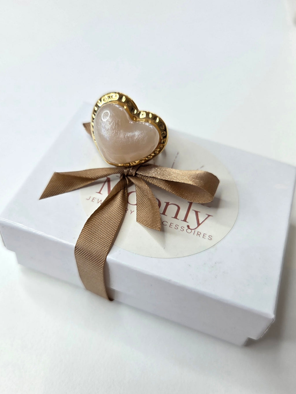 Pop of love ring