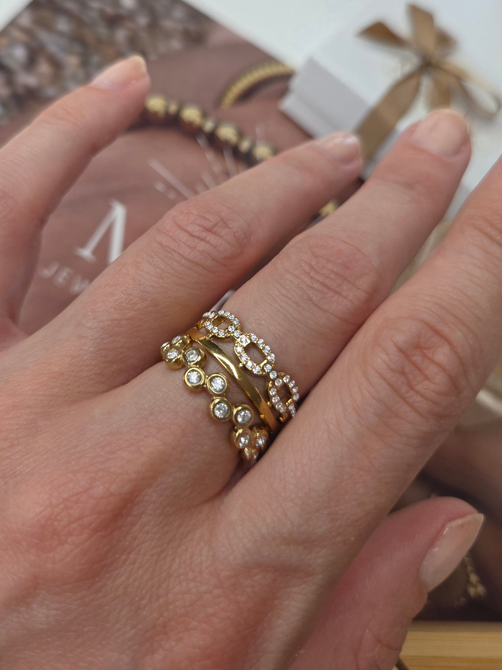 Suzy Ring