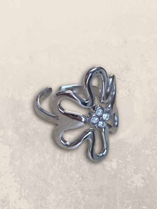 Blooming ring Silver