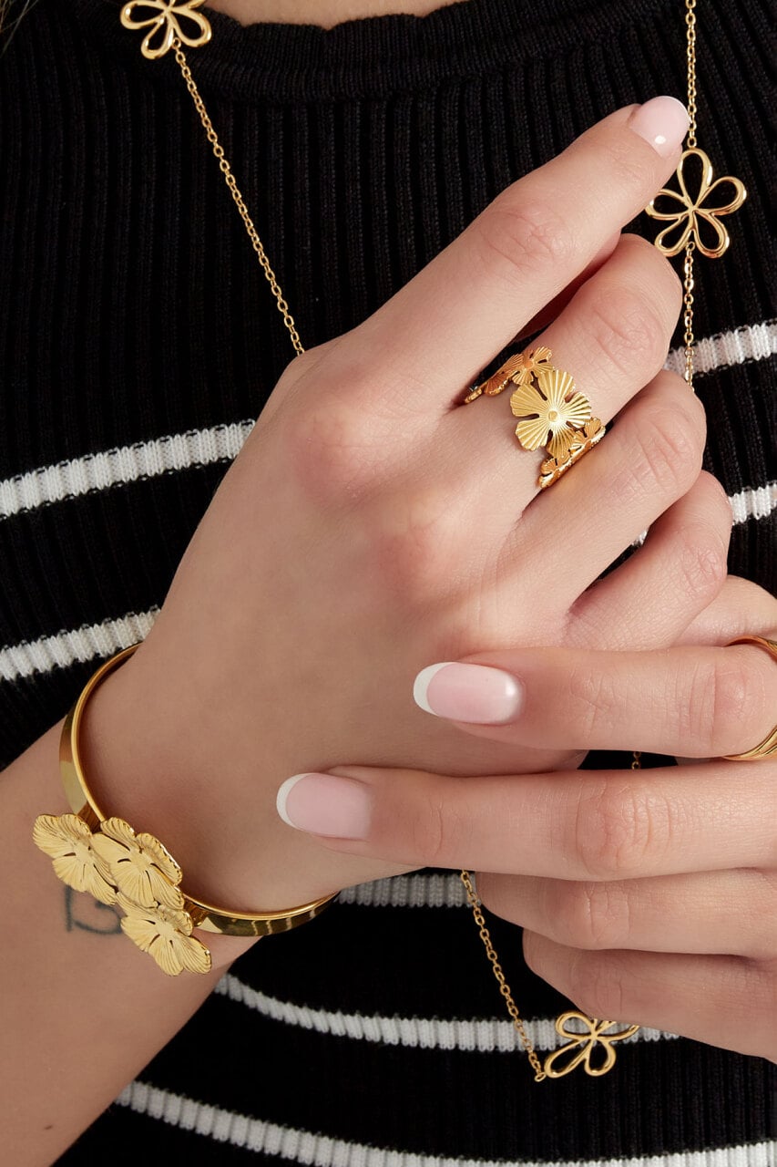Floral Ring