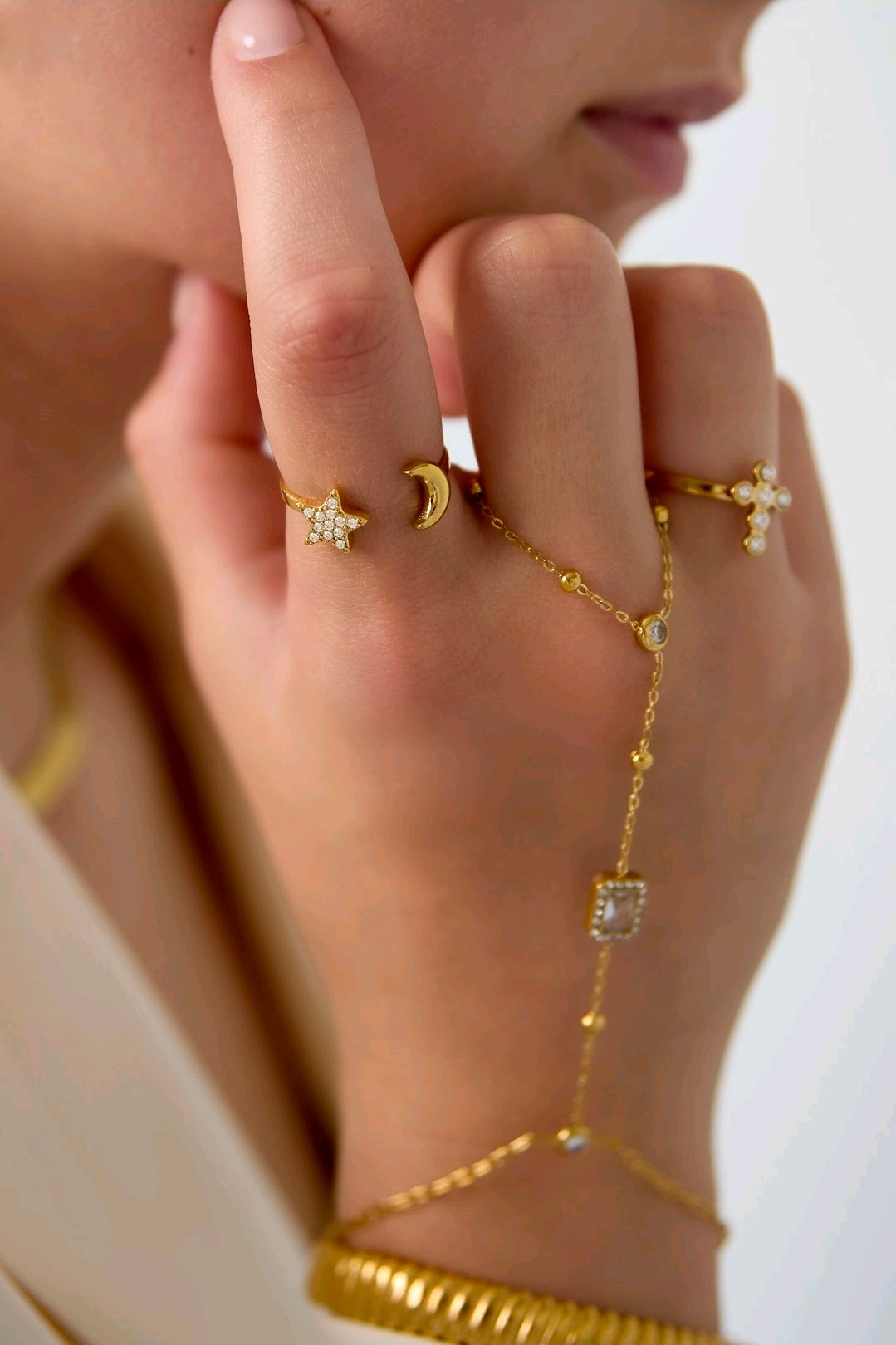 Moon and star ring gold