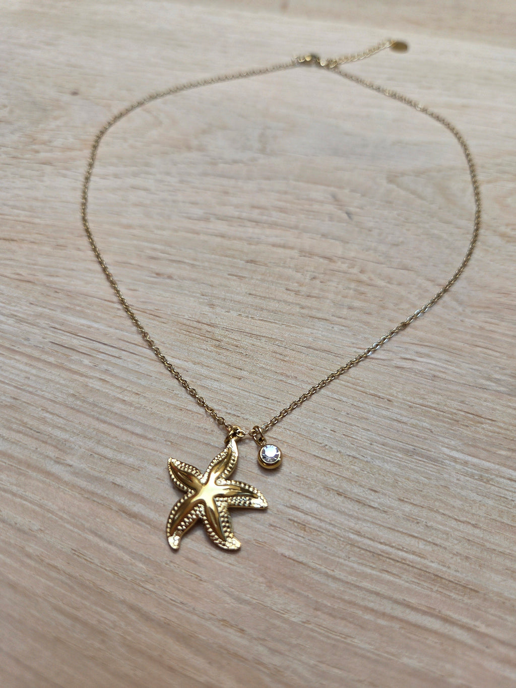 Mary Necklace